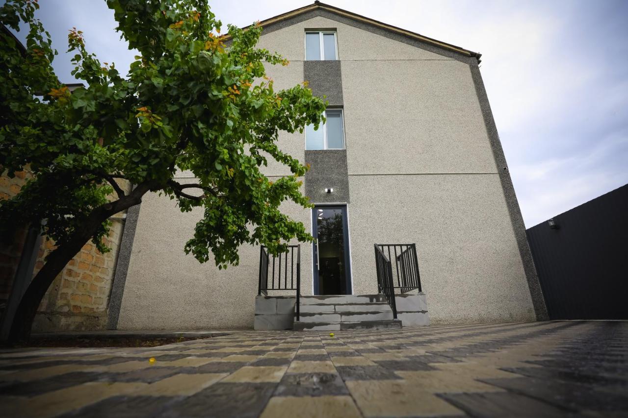 Am Hotel Jereván Kültér fotó